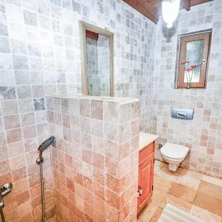 Βίλα Sleeps 6 Pool Air Con Wifi